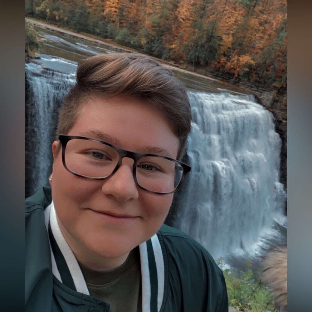 Meet your Posher, Parker